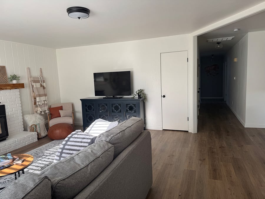 Furnished Finder property 885882_1 photo 3