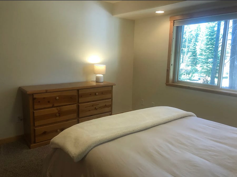 Furnished Finder property 885883_1 photo 24