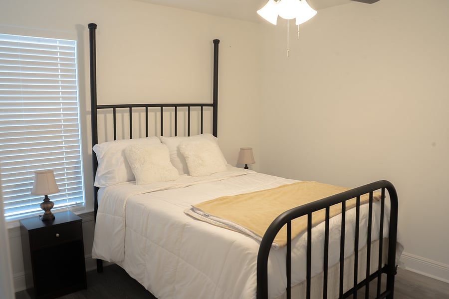 Furnished Finder property 885897_1 photo 16