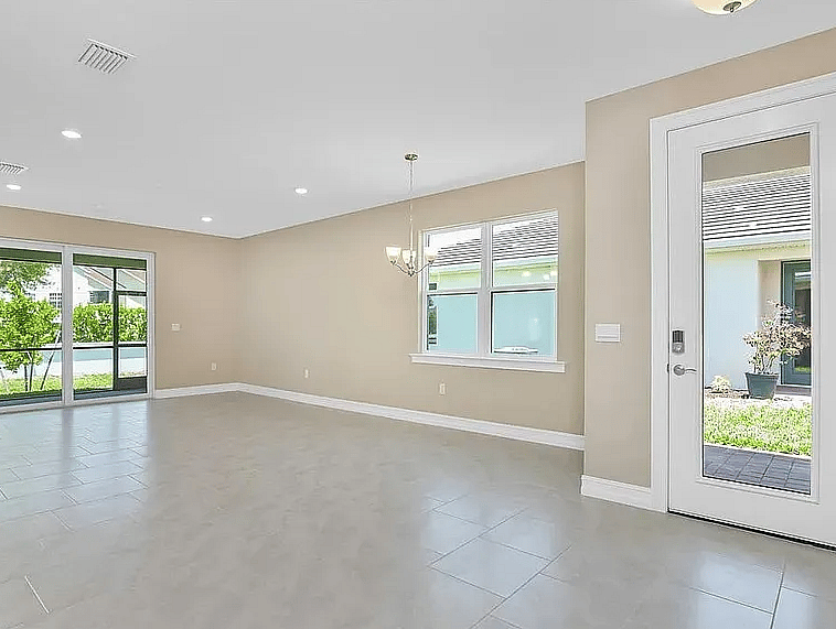 Furnished Finder property 885902_1 photo 6