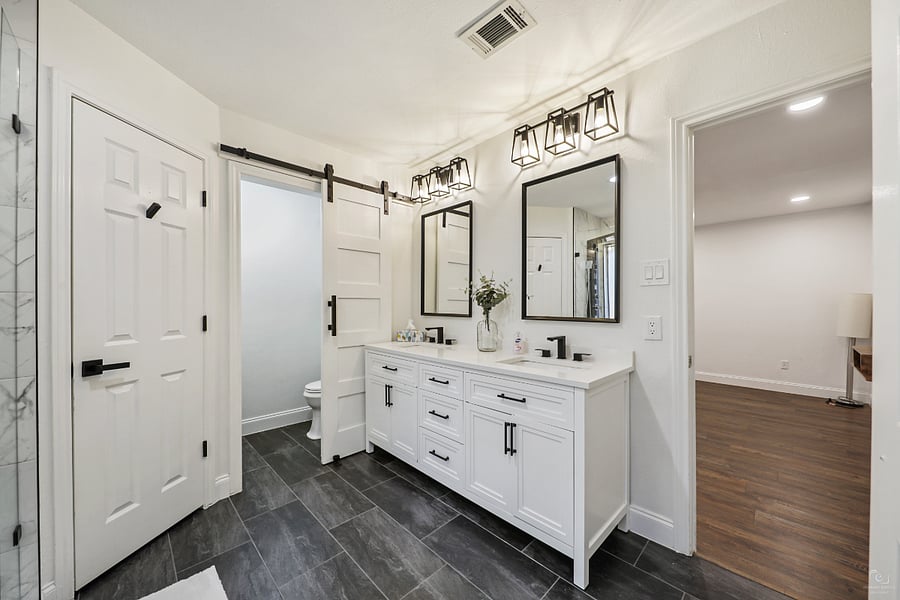 Furnished Finder property 885905_1 photo 22