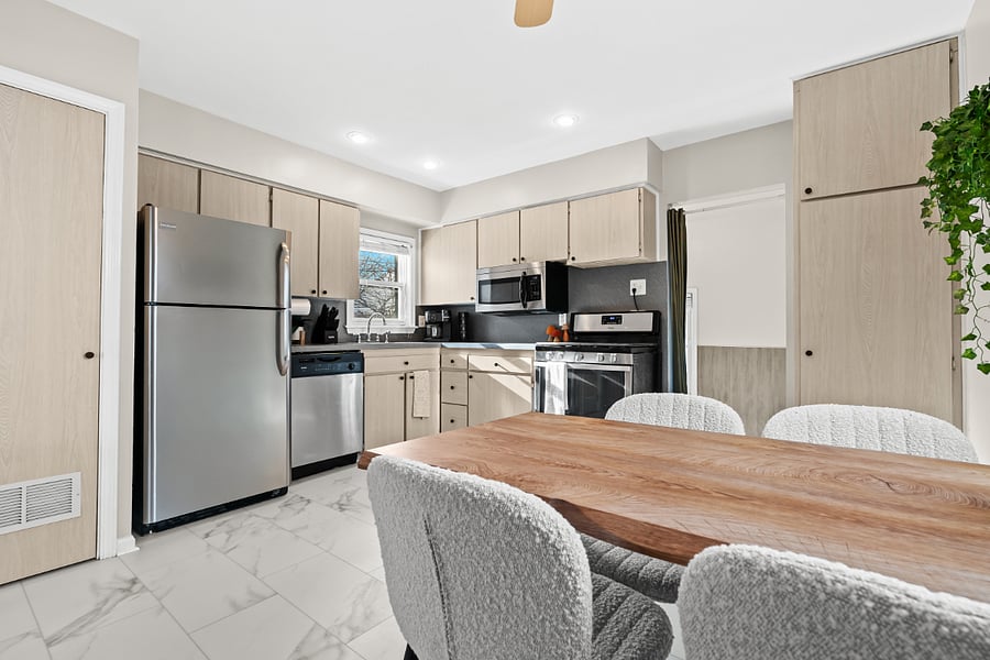 Furnished Finder property 885912_1 photo 9