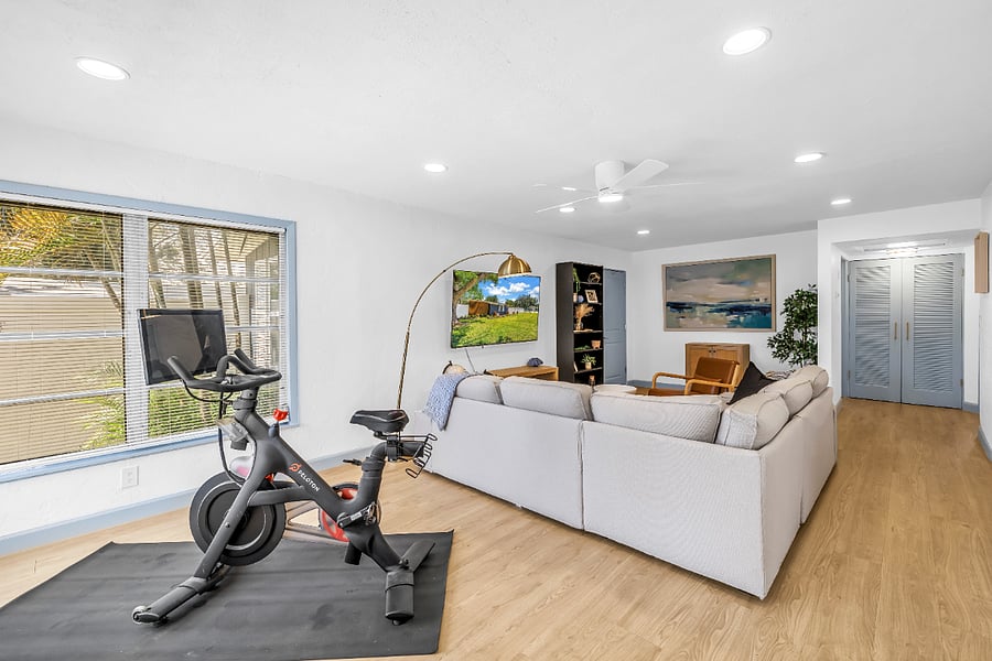 BIKE NOT INCLUDED