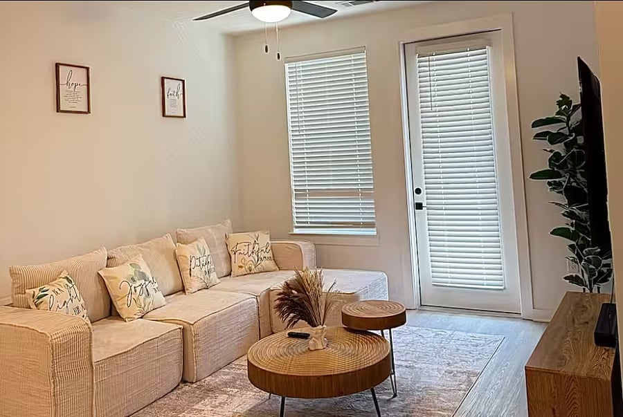 Furnished Finder property 885933_1 photo 4