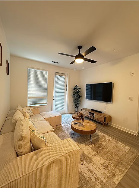 Furnished Finder property 885933_1 photo 3