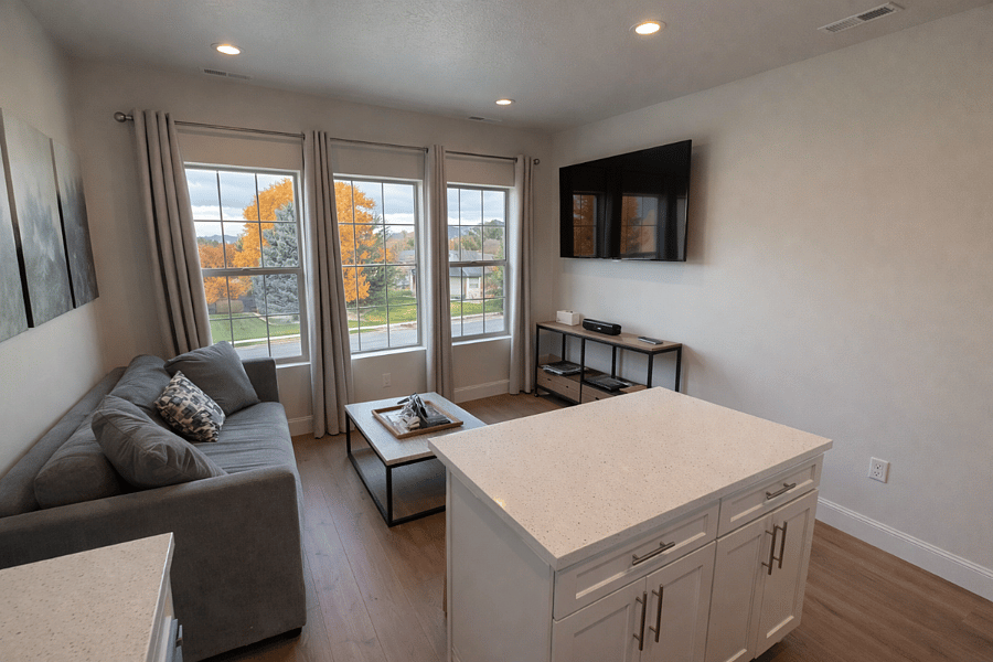Furnished Finder property 885939_1 photo 13