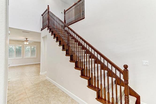 Furnished Finder property 885948_1 photo 11