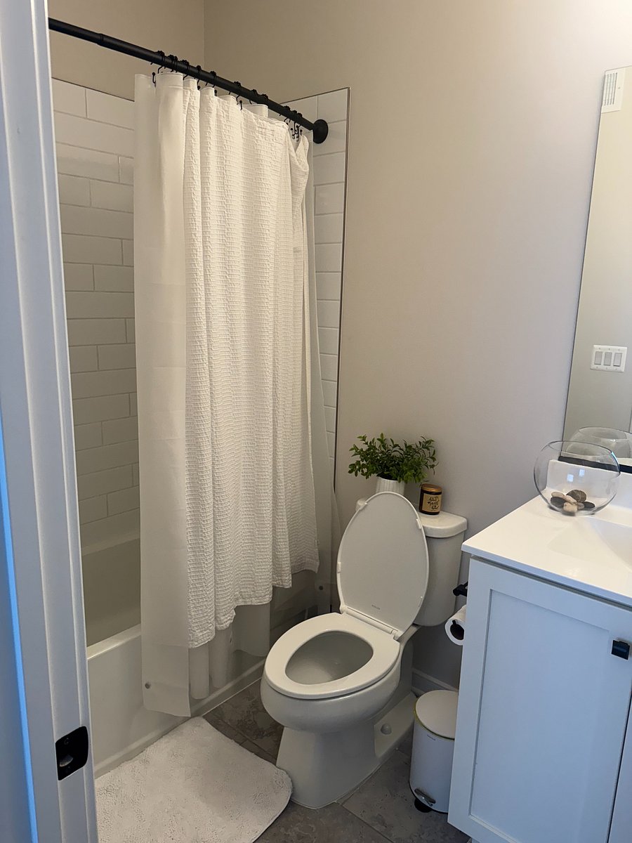 Furnished Finder property 885979_1 photo 8