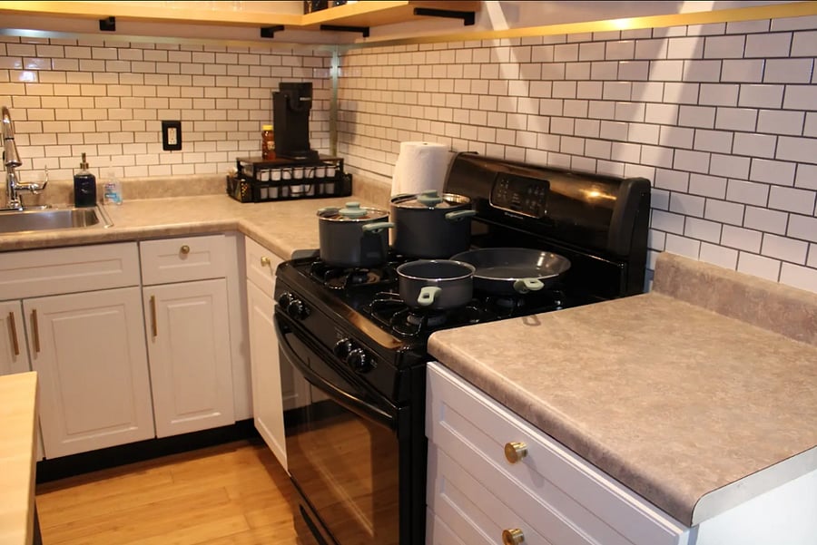 Furnished Finder property 885981_1 photo 7