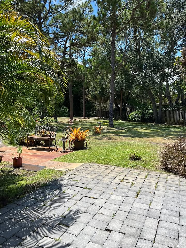 Furnished Finder property 885987_1 photo 4