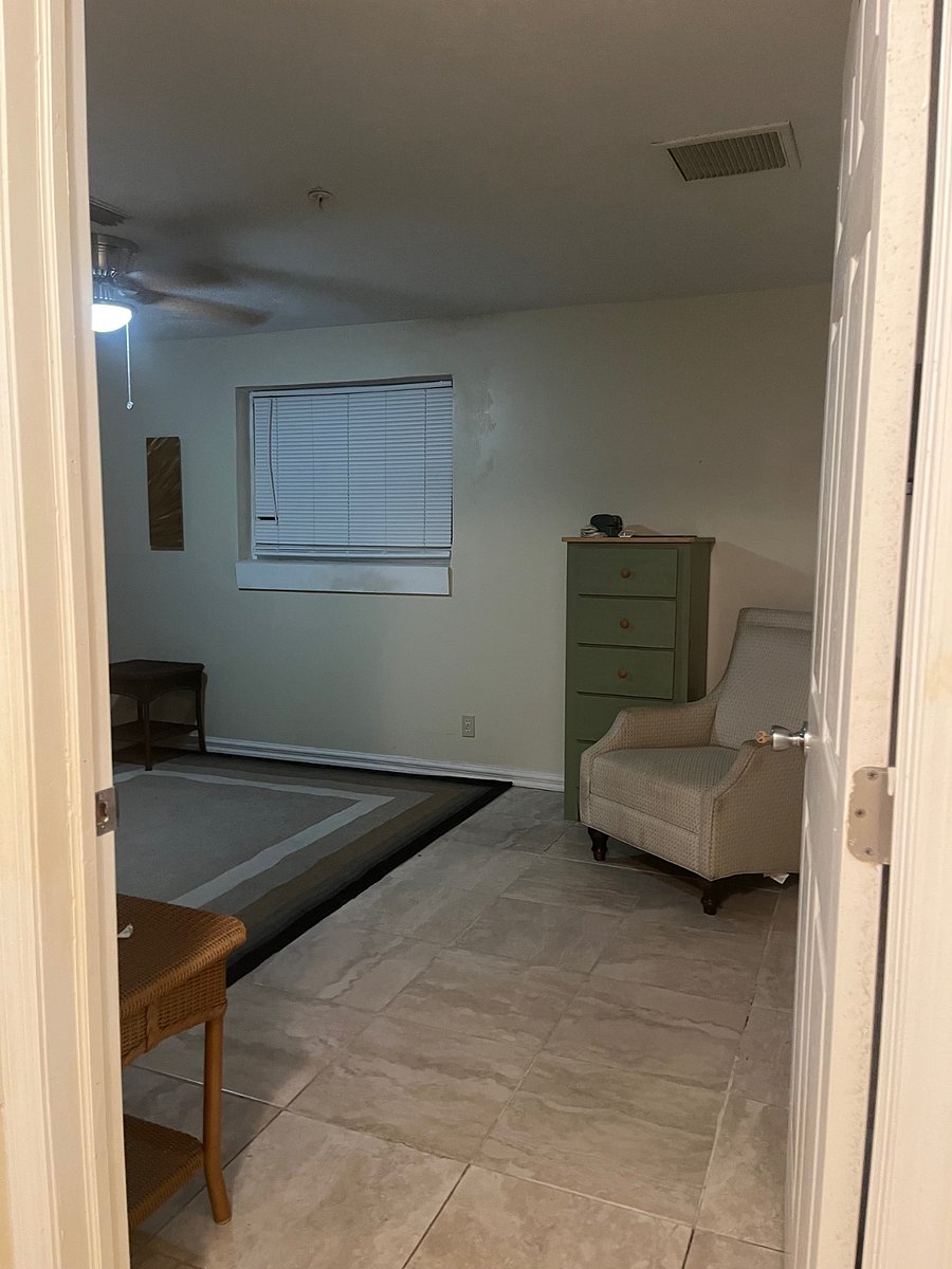 Furnished Finder property 885987_1 photo 8