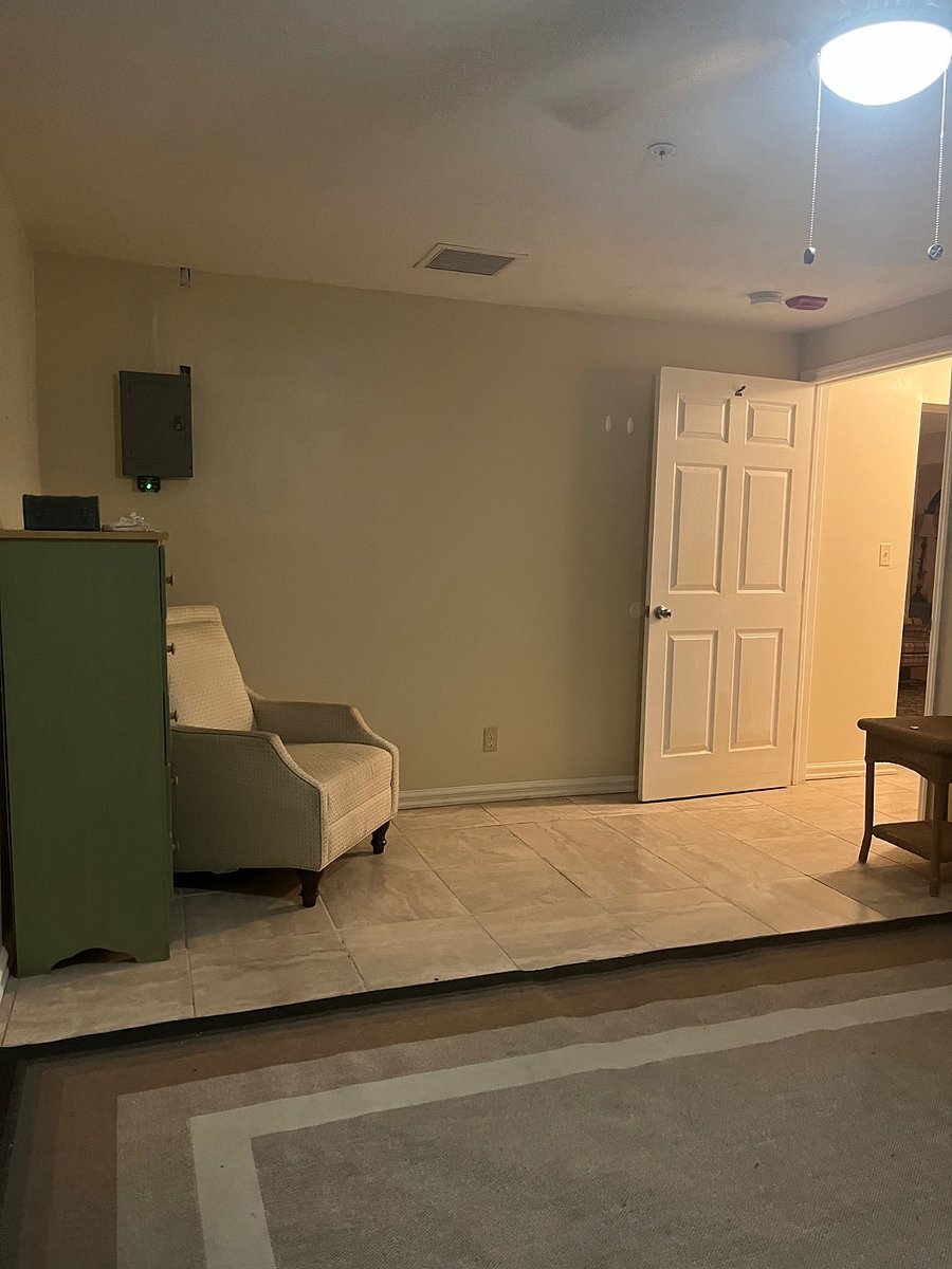 Furnished Finder property 885987_1 photo 10