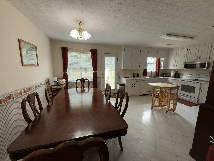 Furnished Finder property 885993_1 photo 4