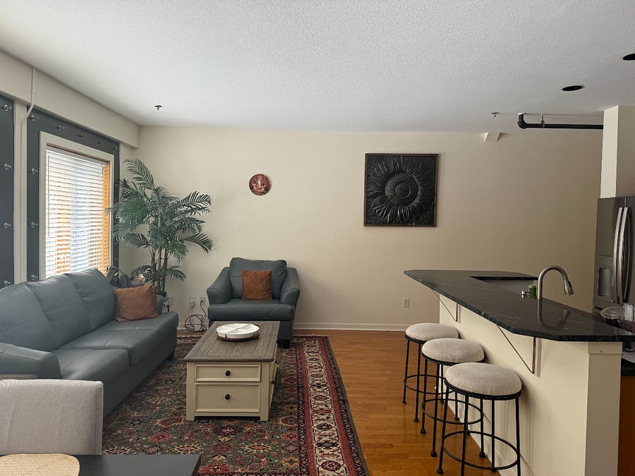Furnished Finder property 885995_1 photo 3