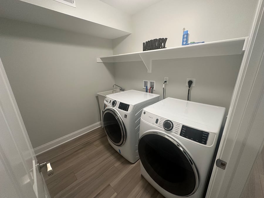 Furnished Finder property 886022_1 photo 6