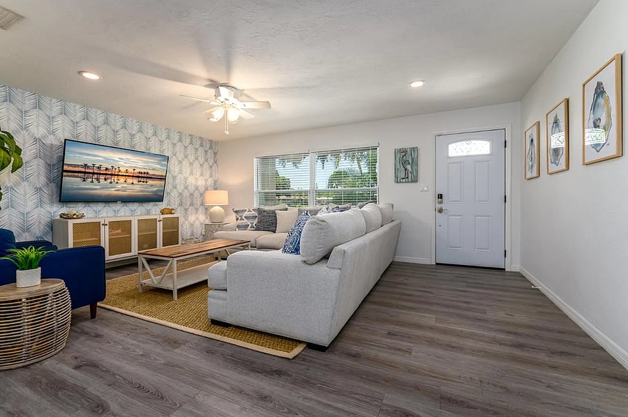 Furnished Finder property 886023_1 photo 9