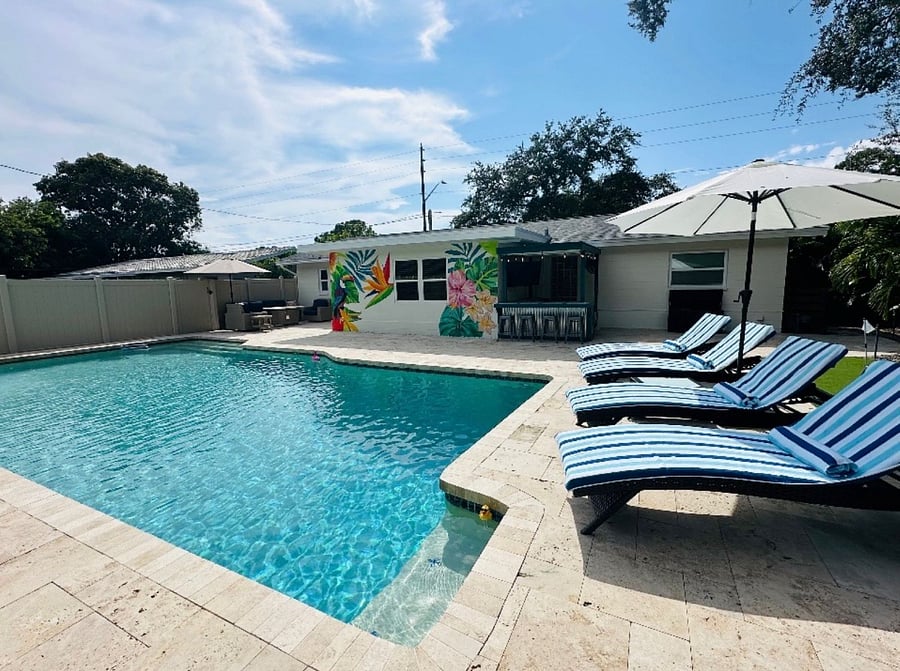 Furnished Finder property 886023_1 photo 32