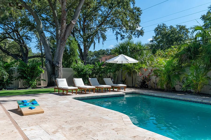 Furnished Finder property 886023_1 photo 33