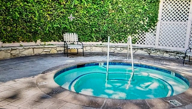 Furnished Finder property 886038_1 photo 3