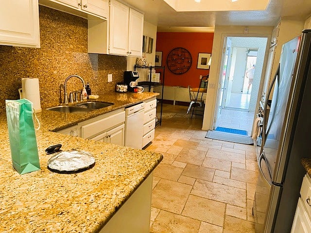 Furnished Finder property 886040_1 photo 4