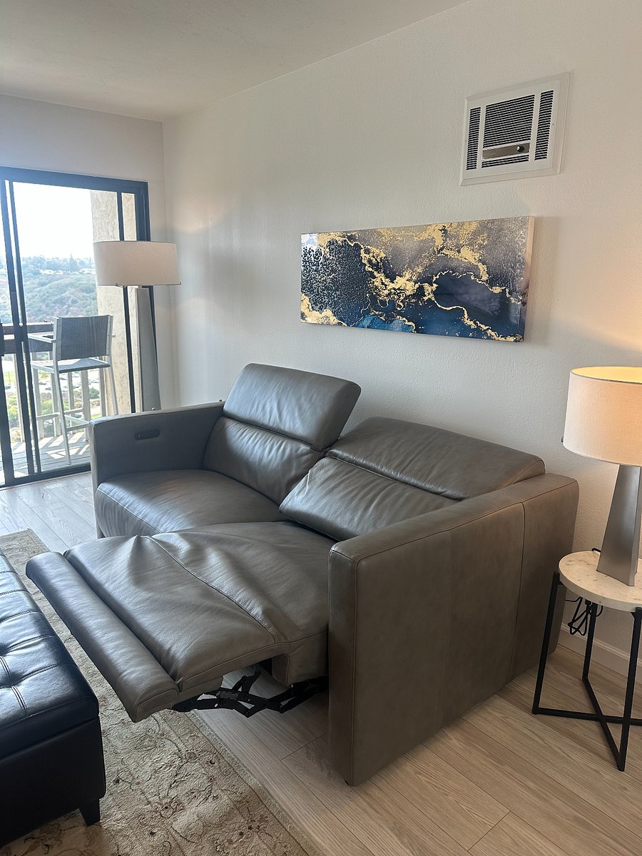 Furnished Finder property 886058_1 photo 3
