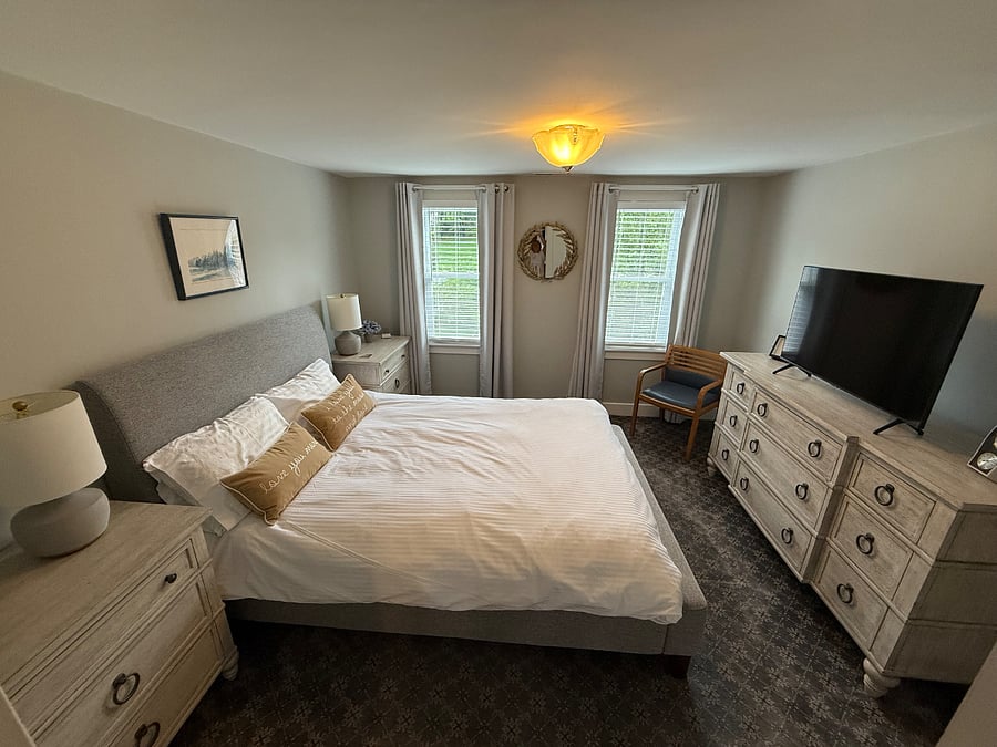 Furnished Finder property 886074_1 photo 4