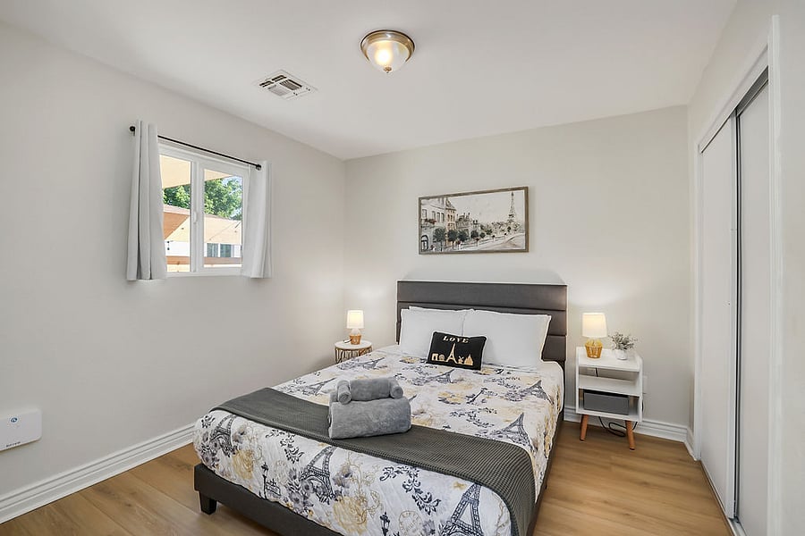 Furnished Finder property 886078_1 photo 6