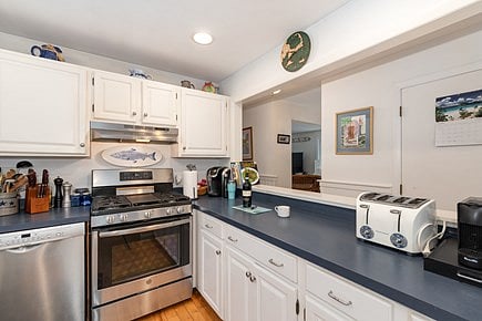 Furnished Finder property 886082_1 photo 6