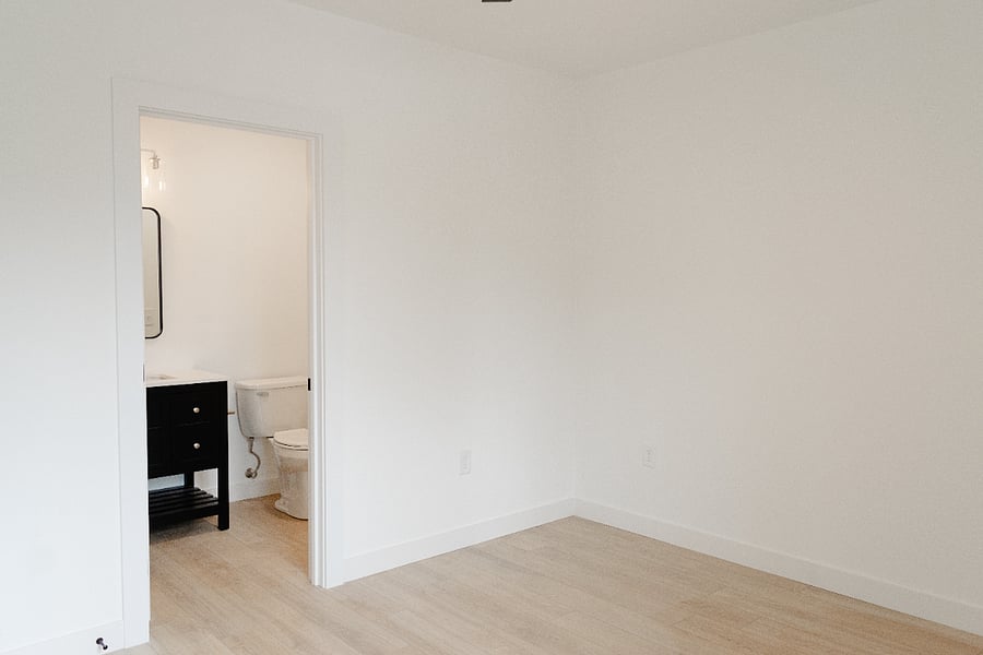 Furnished Finder property 886101_1 photo 8