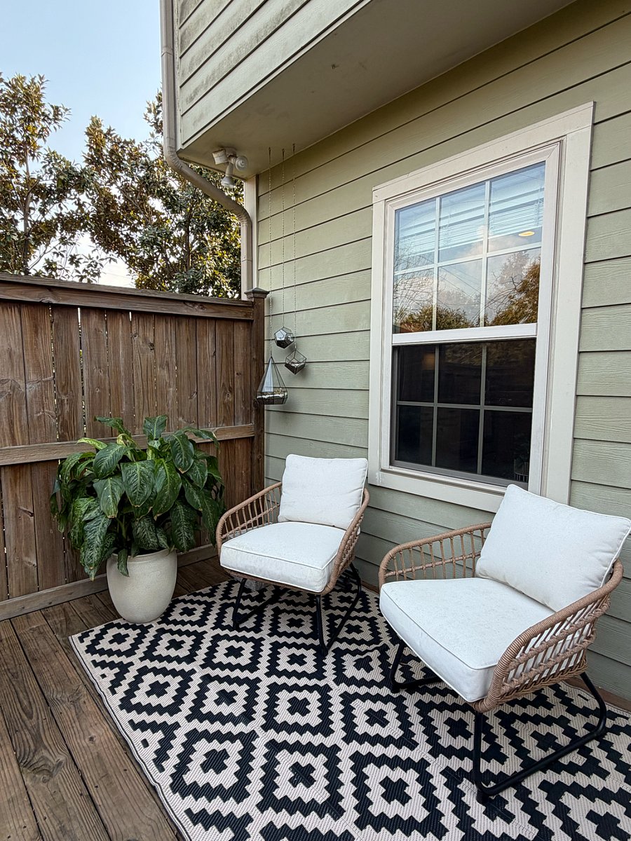 Furnished Finder property 886104_1 photo 15