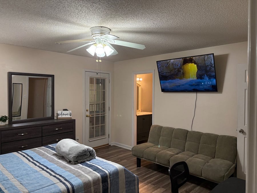 Furnished Finder property 886116_1 photo 4
