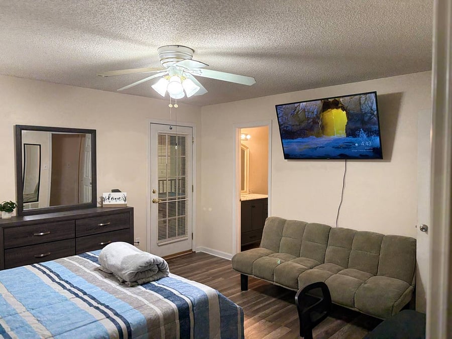 Furnished Finder property 886116_1 photo 7