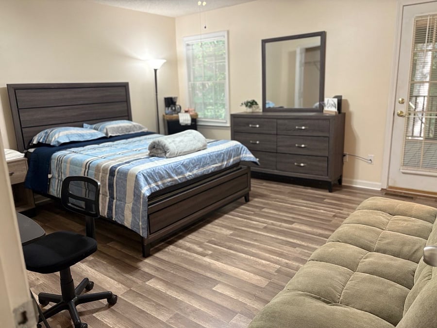 Furnished Finder property 886116_1 photo 9