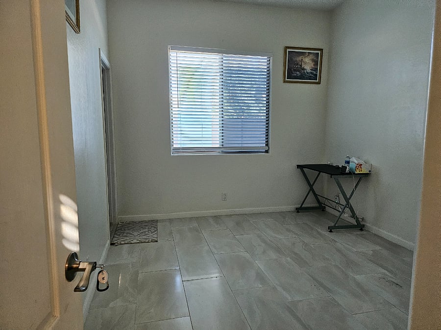 Furnished Finder property 886123_1 photo 11