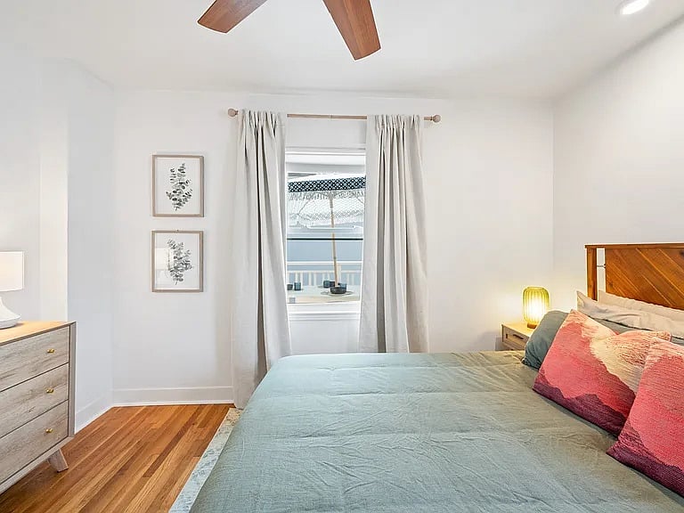 Furnished Finder property 886124_1 photo 16