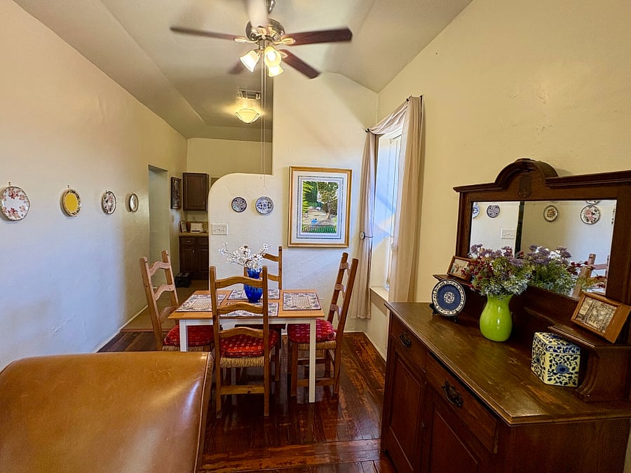 Furnished Finder property 886130_1 photo 4