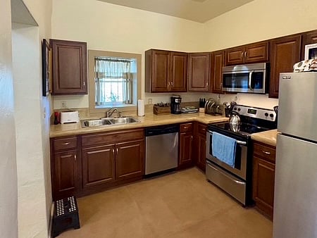 Furnished Finder property 886130_1 photo 6