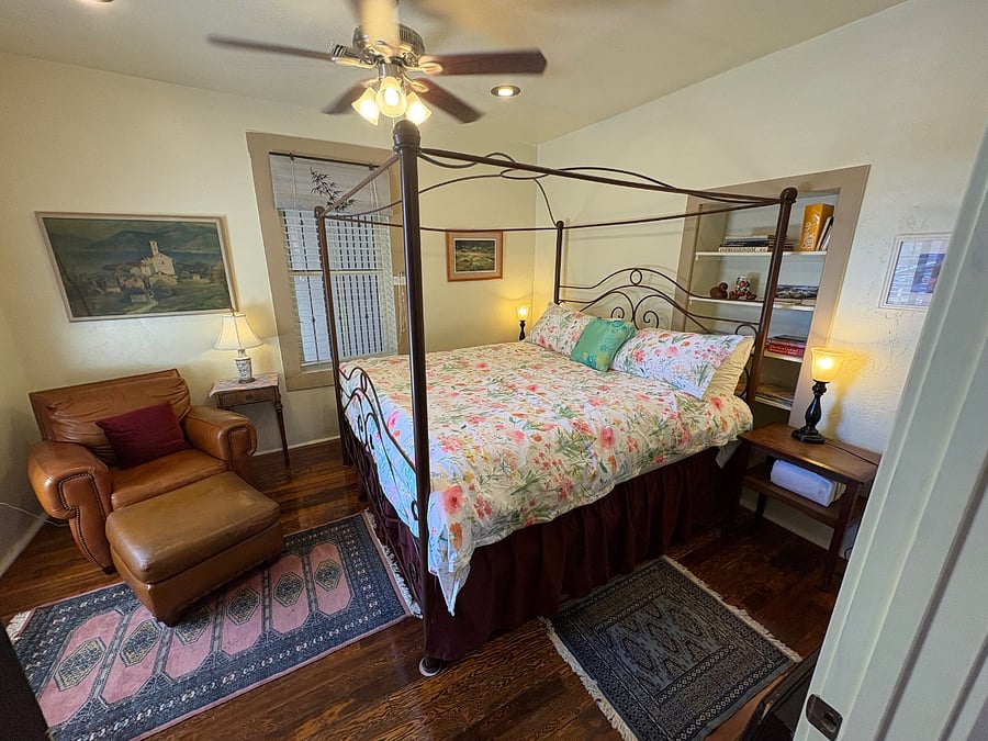 Furnished Finder property 886130_1 photo 9