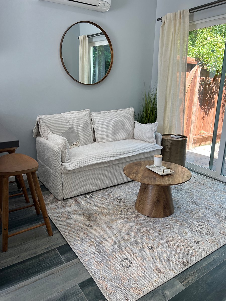 Furnished Finder property 886132_1 photo 12