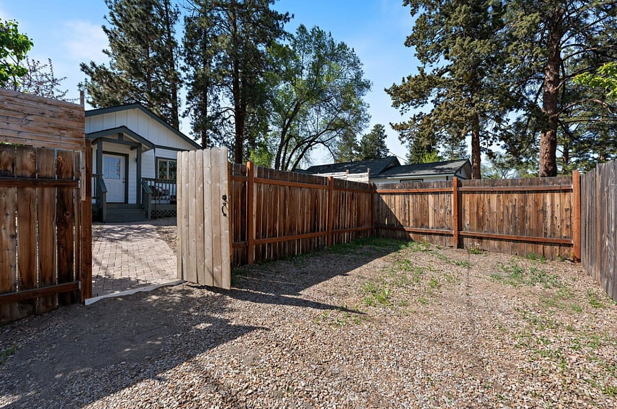 Furnished Finder property 886146_1 photo 3