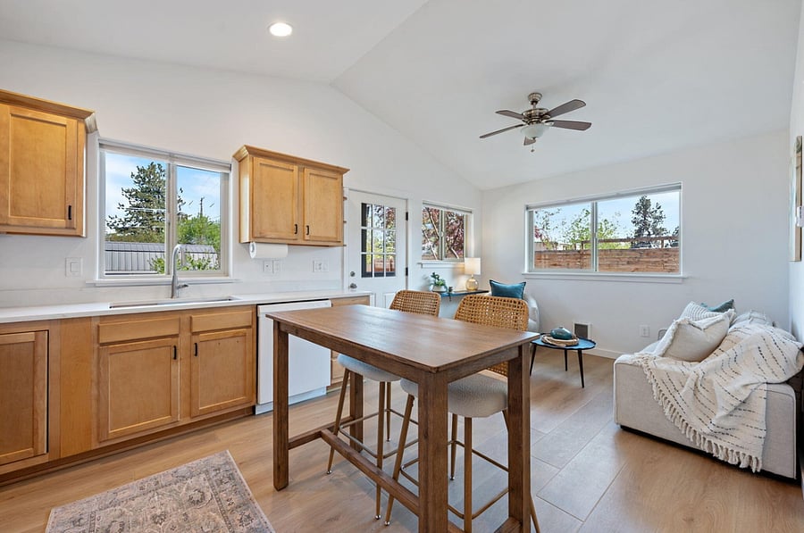 Furnished Finder property 886146_1 photo 7