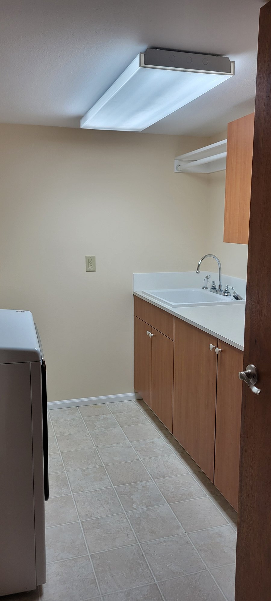 Furnished Finder property 886148_1 photo 14