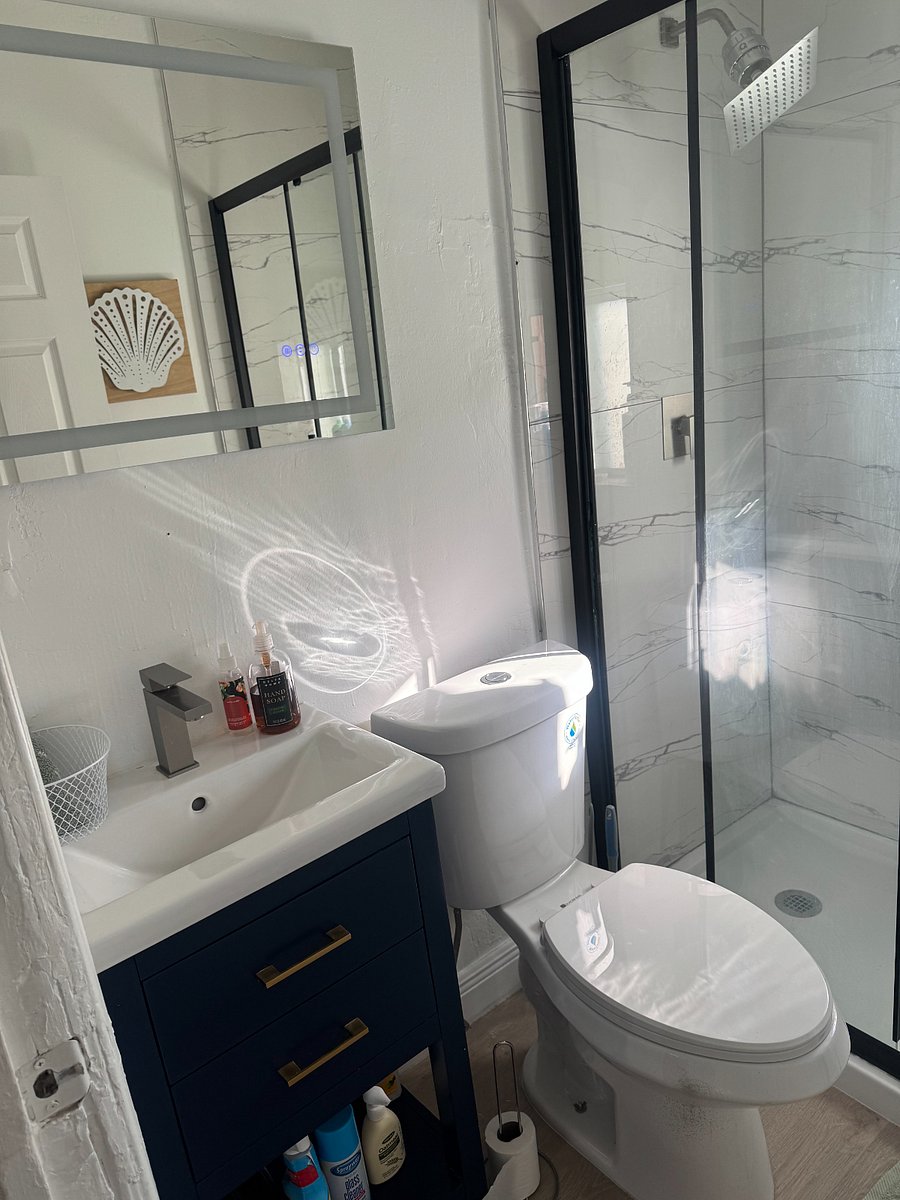 Furnished Finder property 886163_1 photo 24