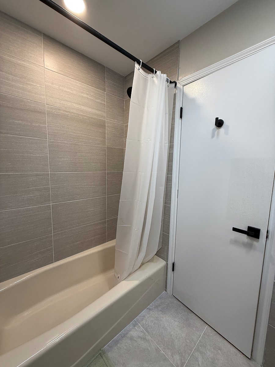 Furnished Finder property 886180_2 photo 9