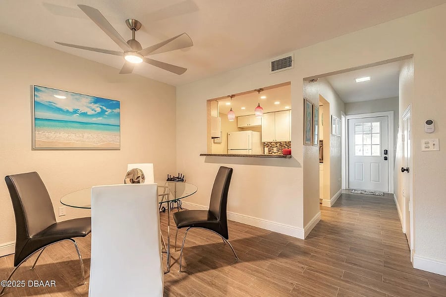 Furnished Finder property 886185_1 photo 3