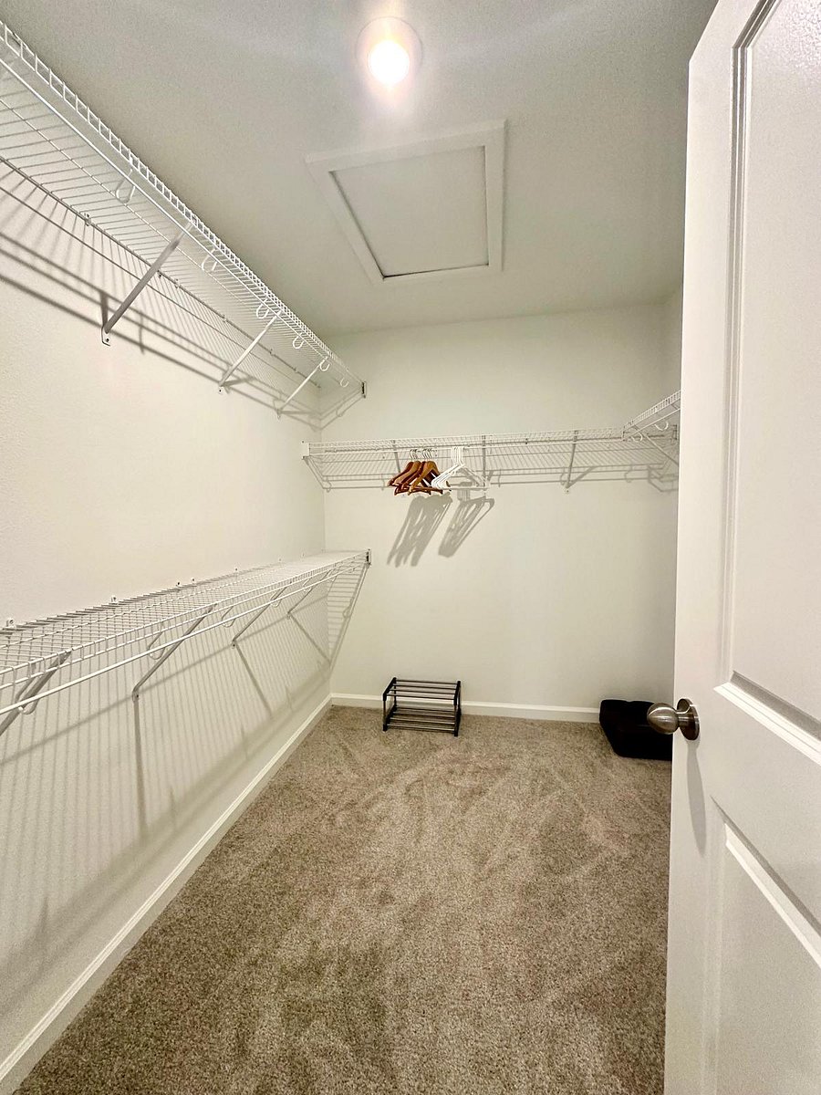 Furnished Finder property 886198_1 photo 9