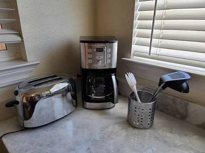 Furnished Finder property 886202_1 photo 13