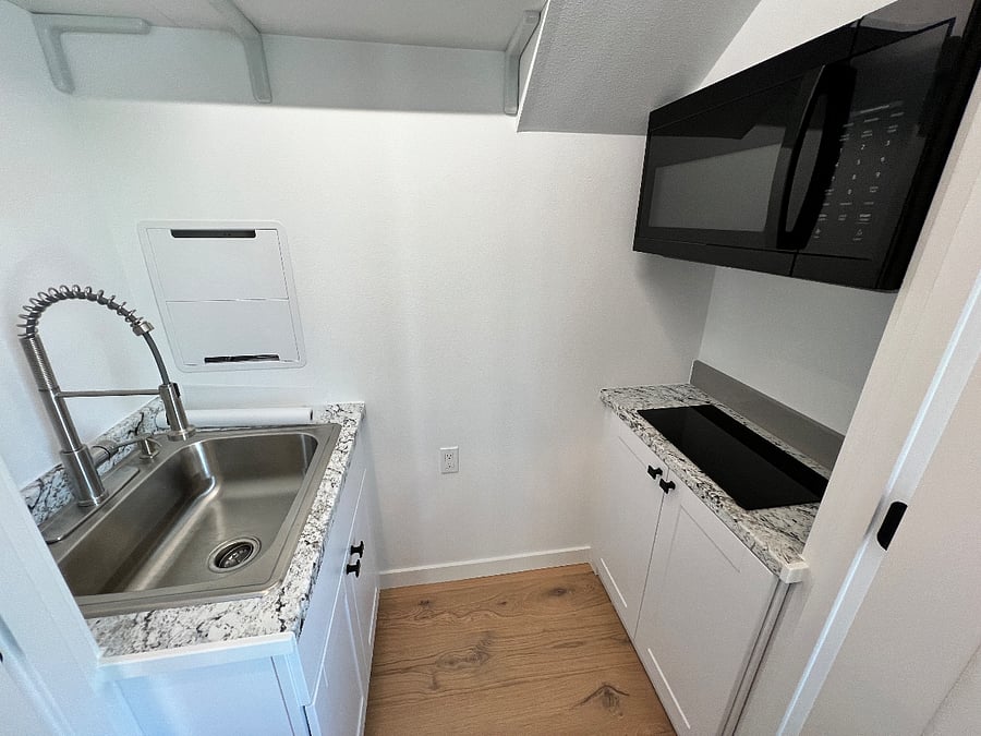 Furnished Finder property 886243_1 photo 13