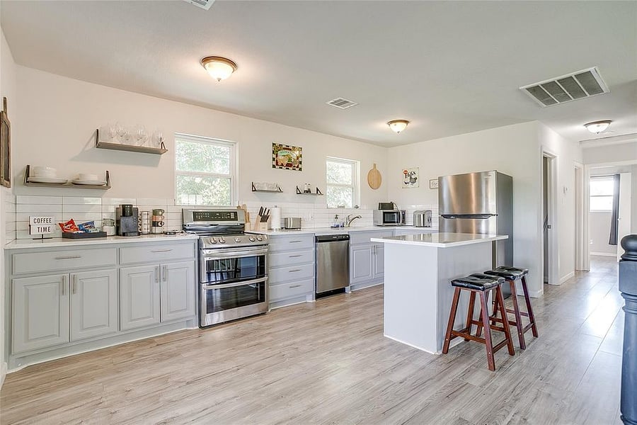 Furnished Finder property 886252_1 photo 14