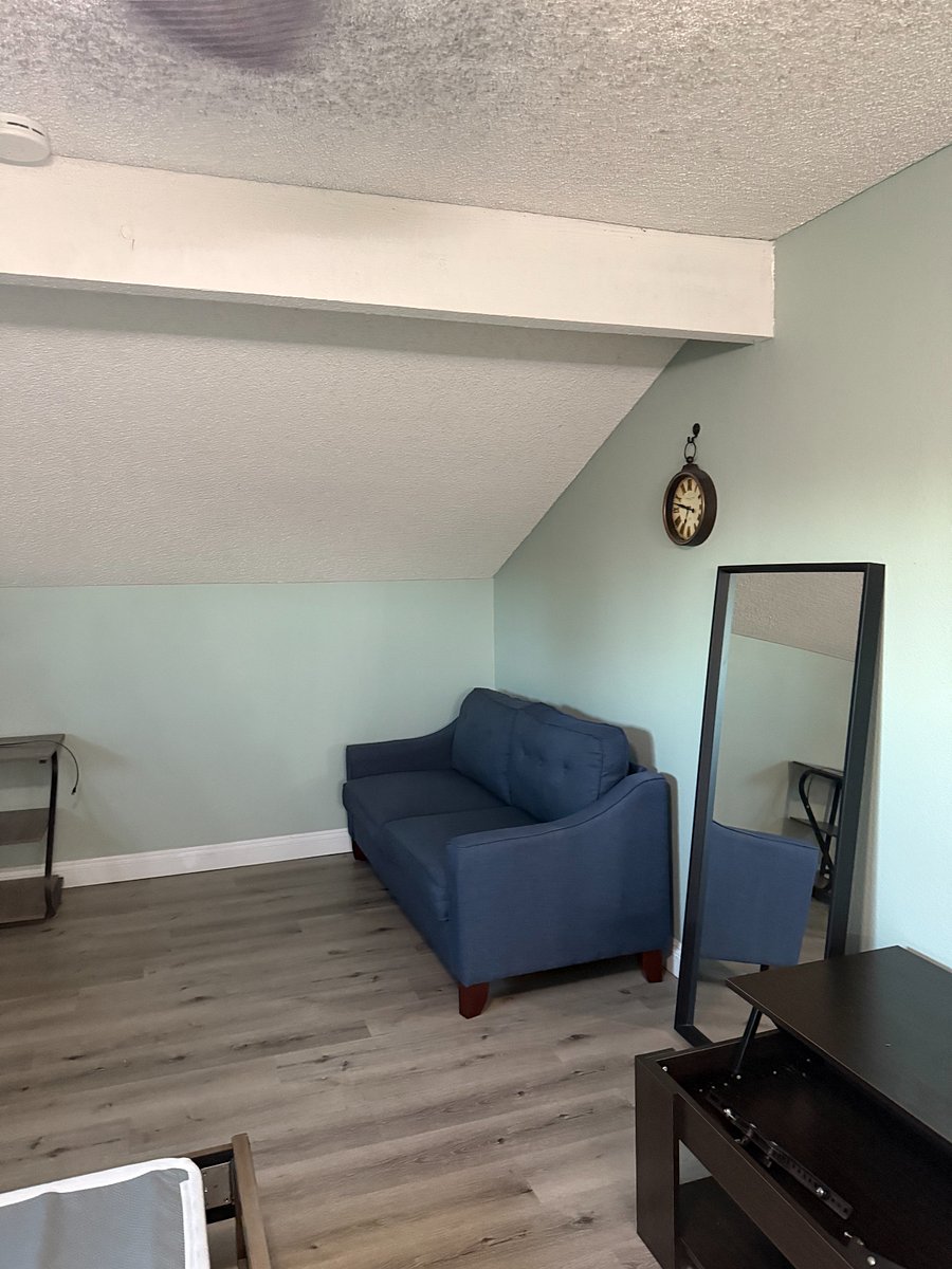 Furnished Finder property 886263_1 photo 9